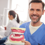 Implant dentar